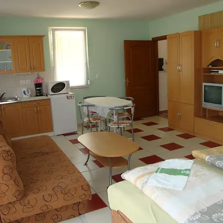 David Apartman Apartment